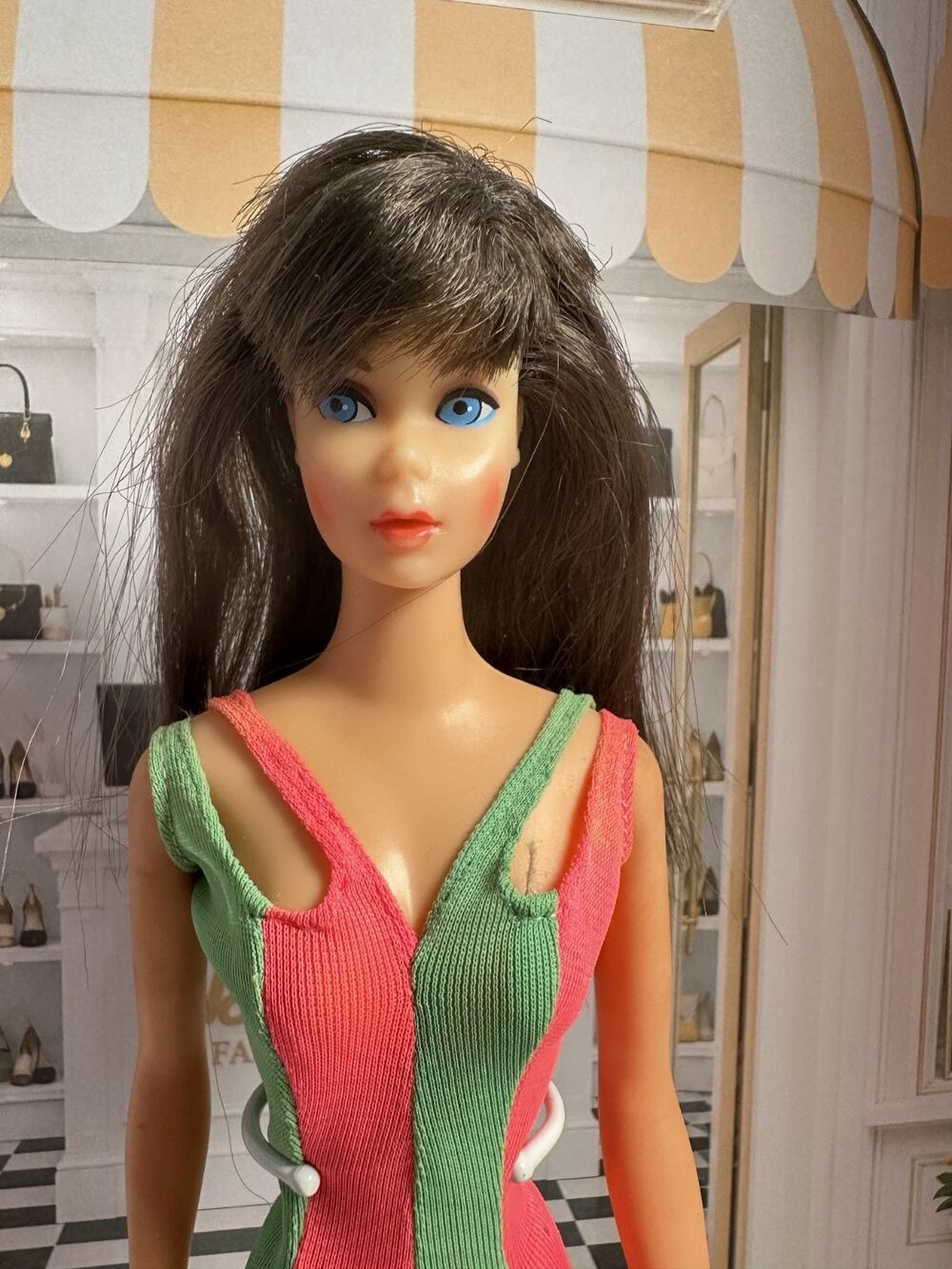 1967 Vintage Brunette Standard Barbie Doll #1190 Origina Floral Box and Stand